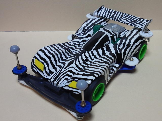 ゼブラ・セイバー