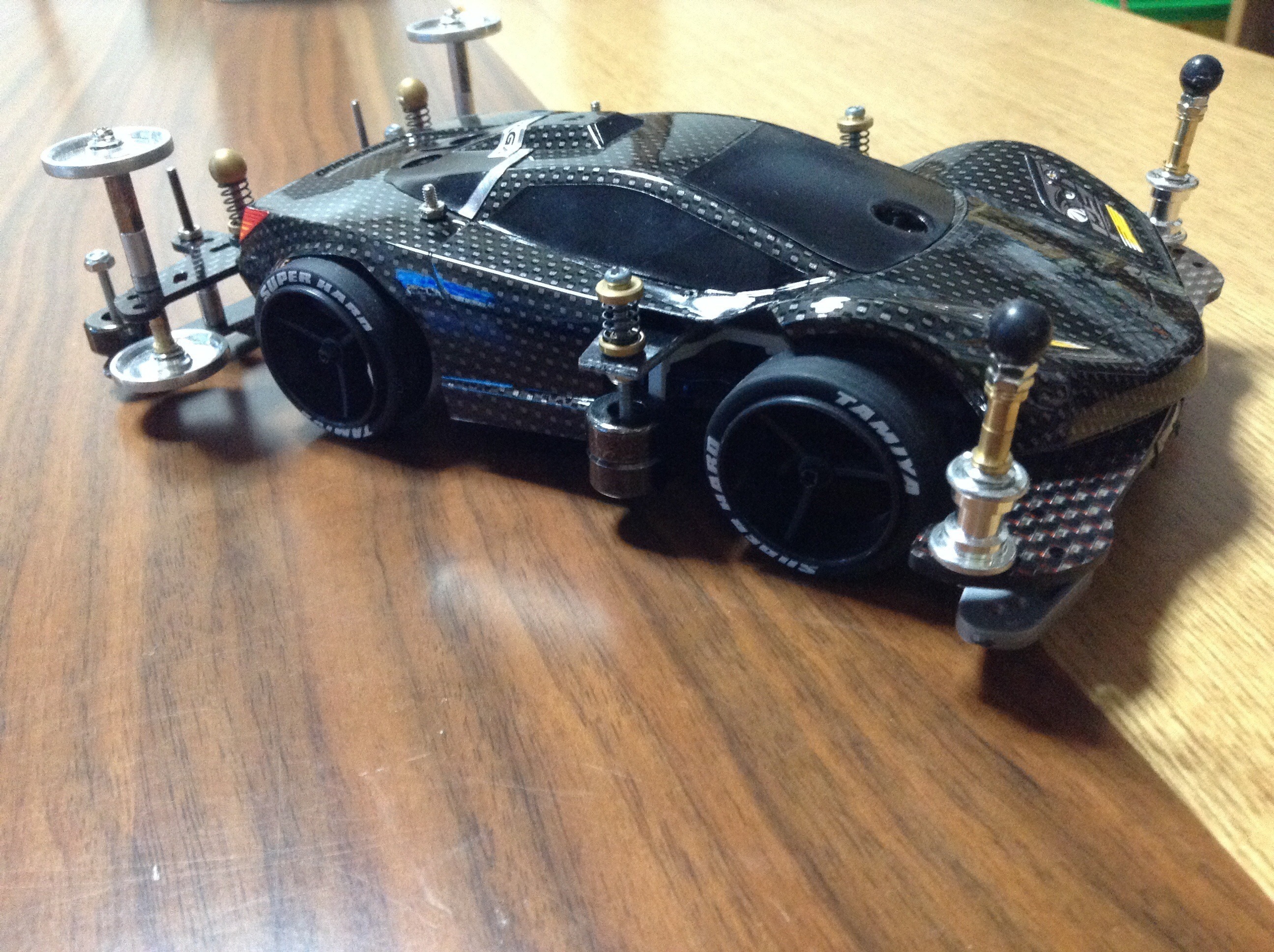 フルカーボンヒクオ