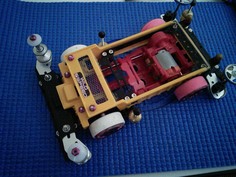 何も積めないダンプ