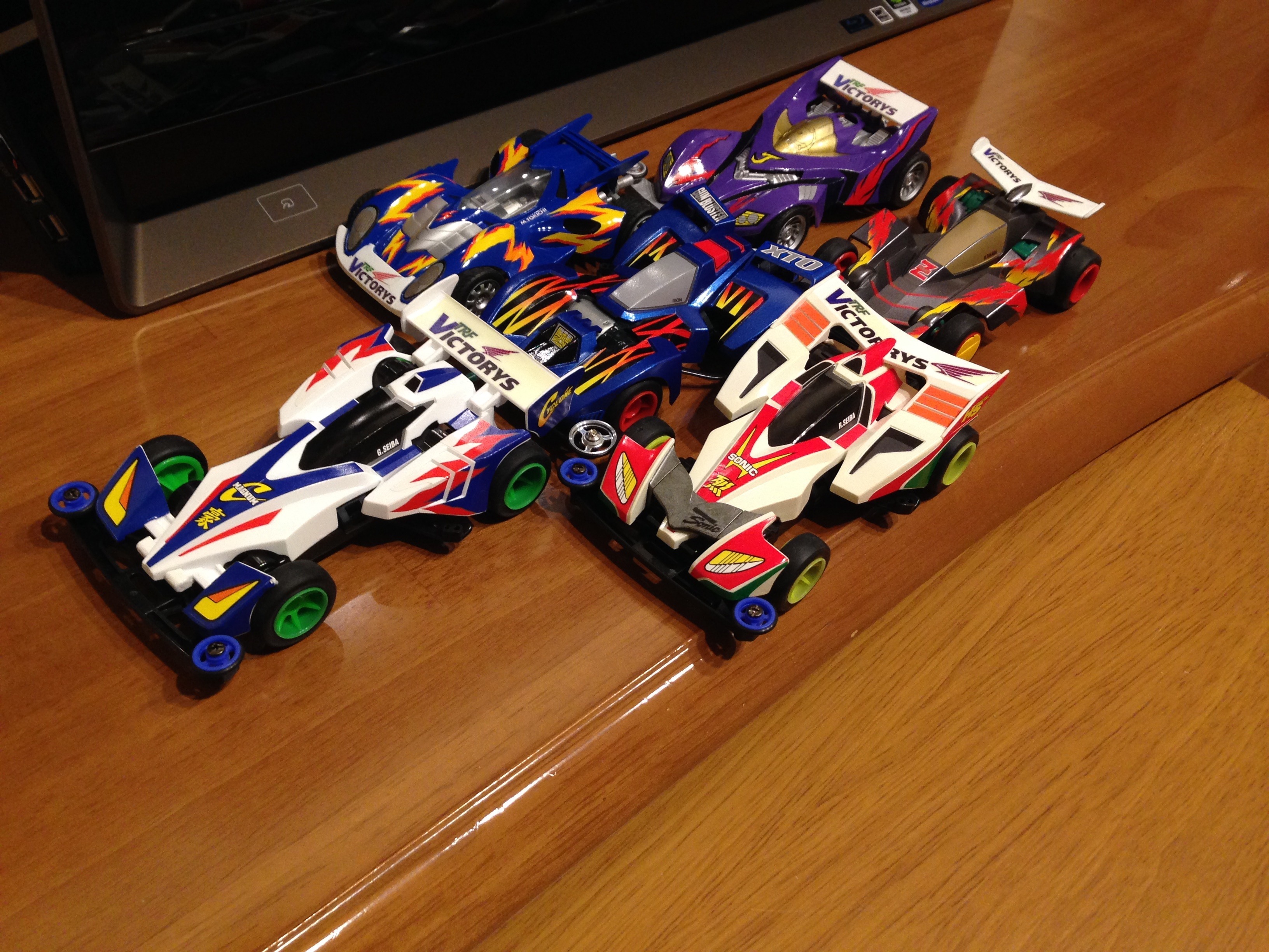 ミニ四駆 TRFビクトリーズセット 5種 ミニ四駆 TRFビクトリーズセット 5種 - メルカリ