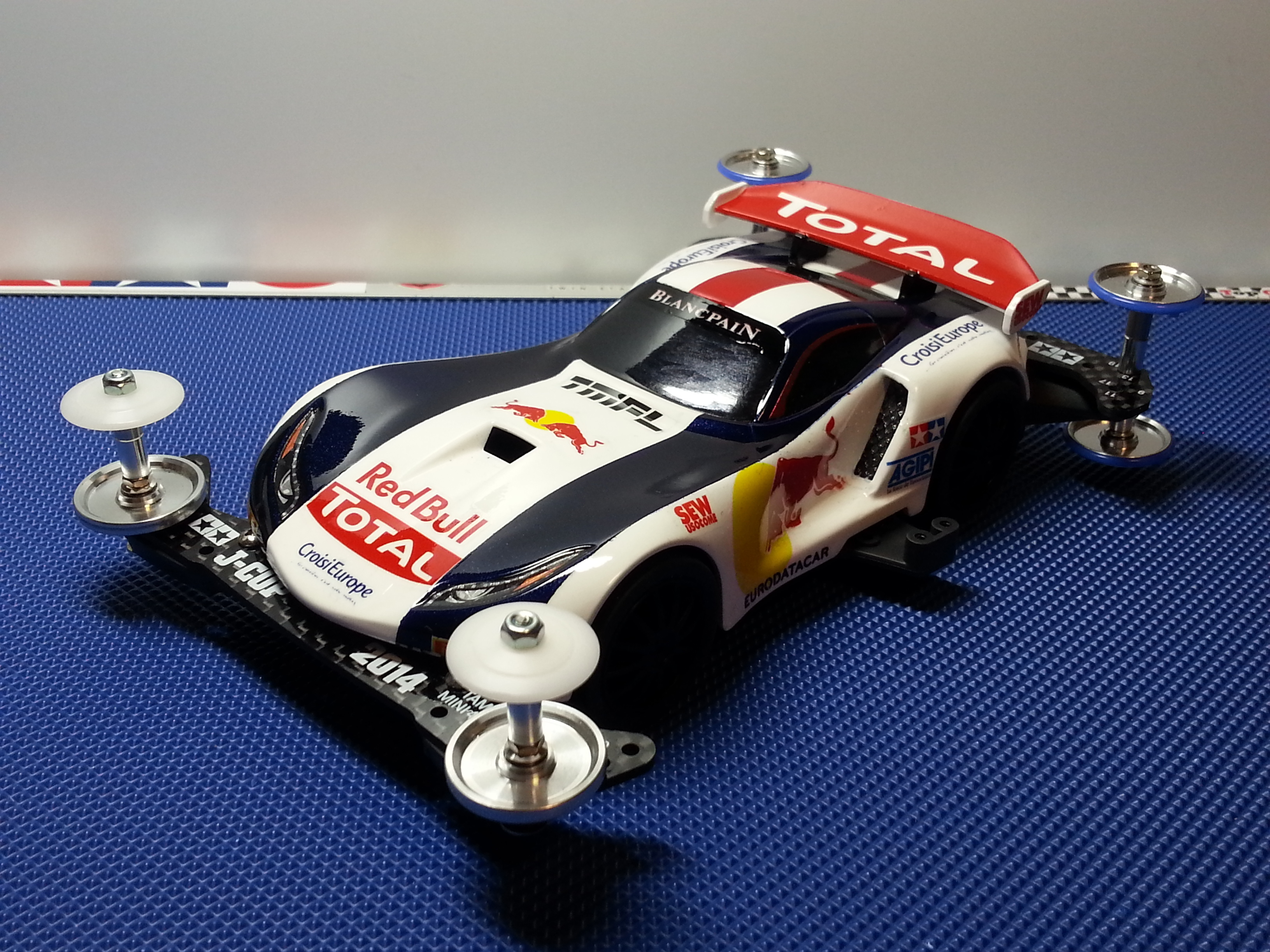 アビリスタ・RedBull