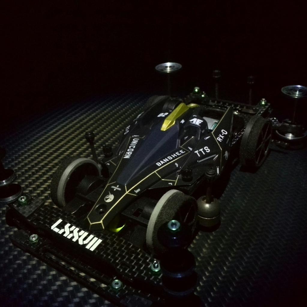 BANSHEE SCHWARZ DIAMANTE