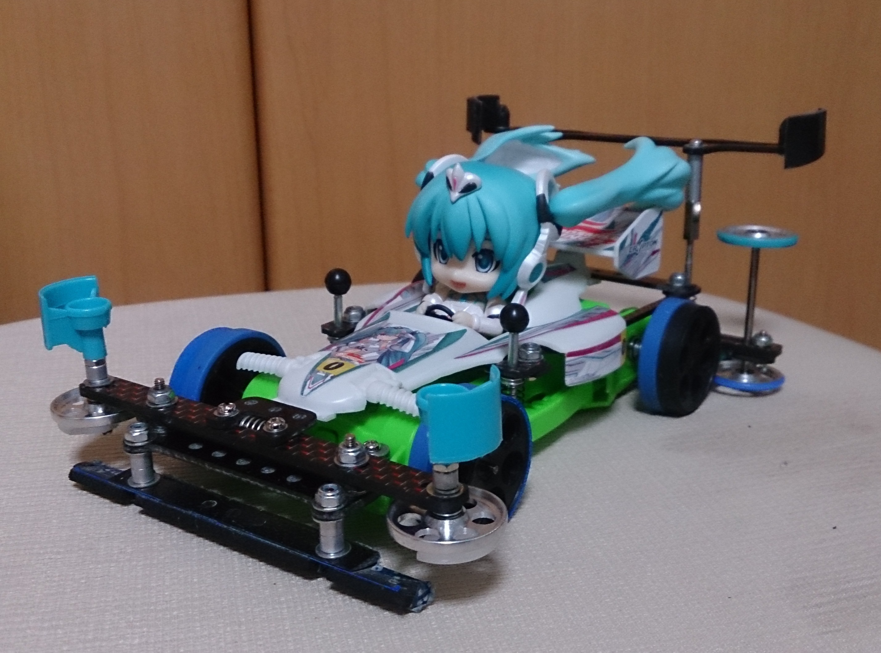 TNW-003AR-1 レーシングミク四駆 アスチュートSP