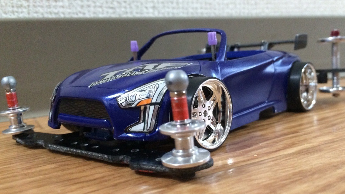 ミニ四駆　全塗装　コペン　未走行　全てタミヤ純正品　おまけでリゼロ付けます ミニ四駆 全塗装 コペン 未走行 全てタミヤ純正品 おまけで