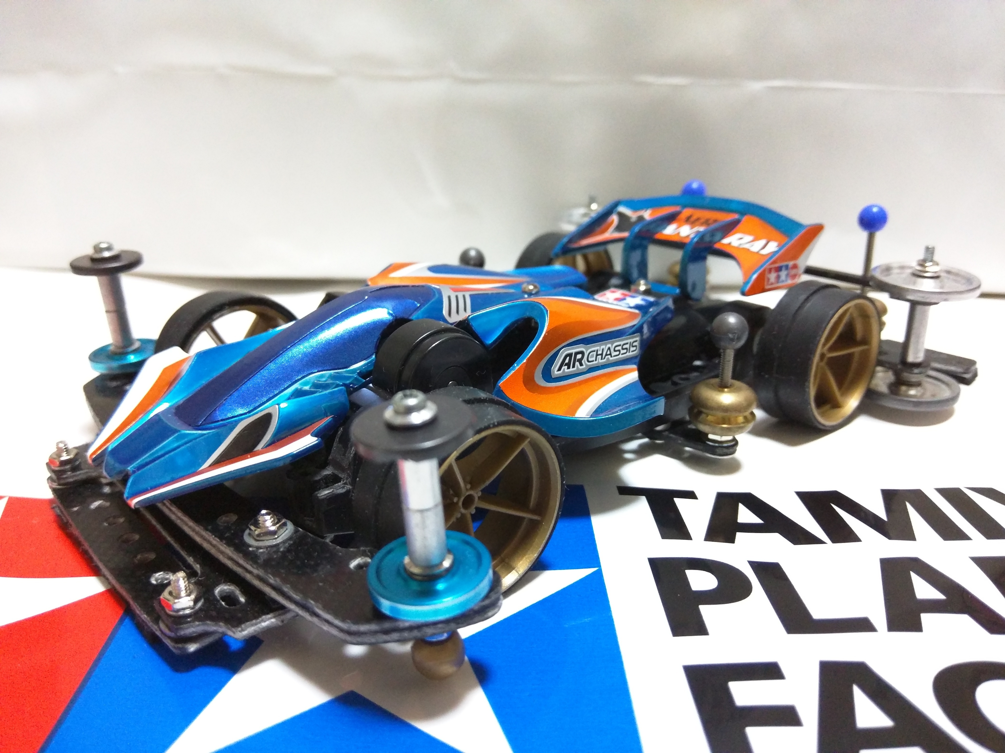 エアロマンタレイ・キュアノエイデス