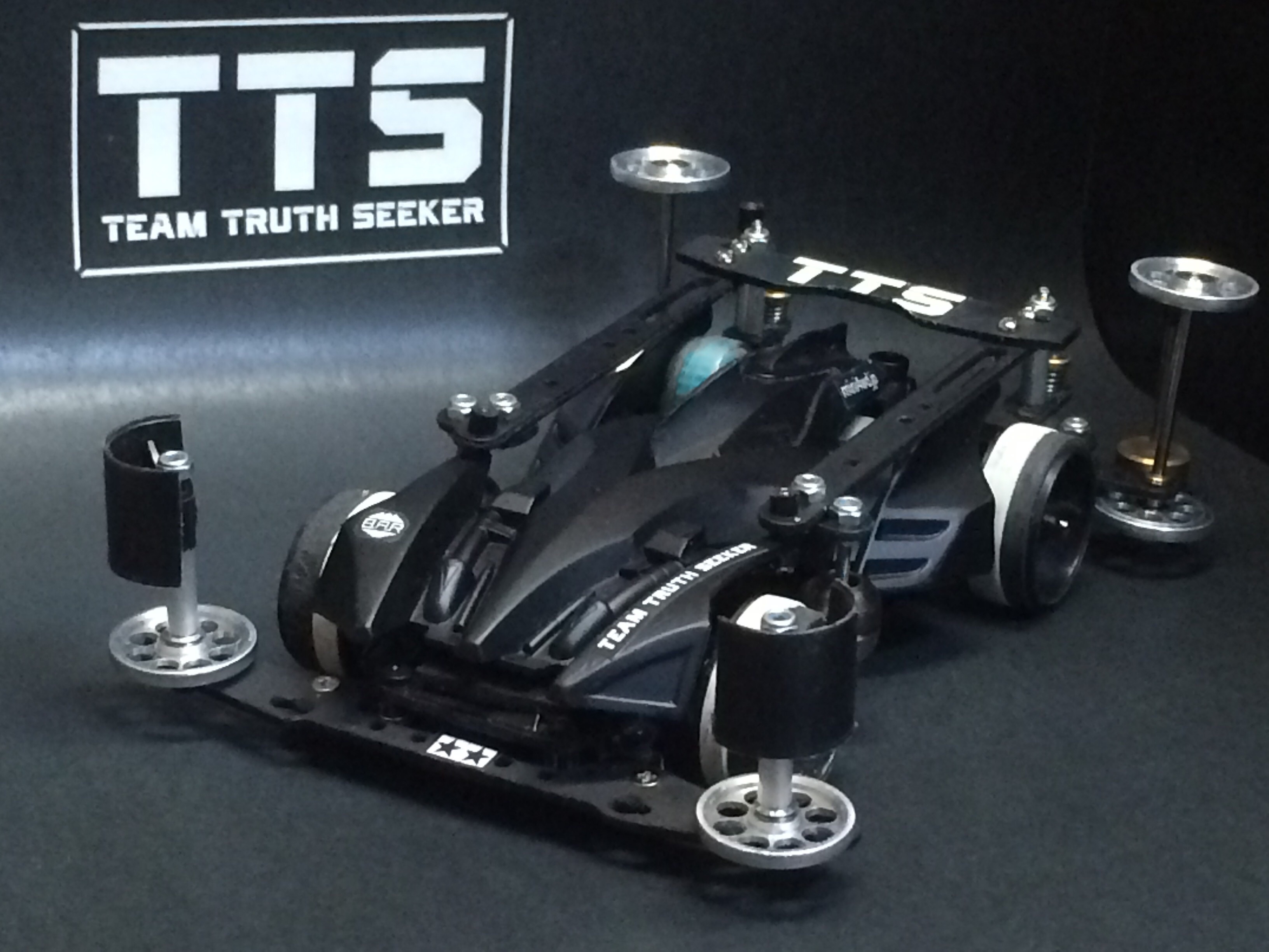 TTS NO.CXCI BLACK POSTURE