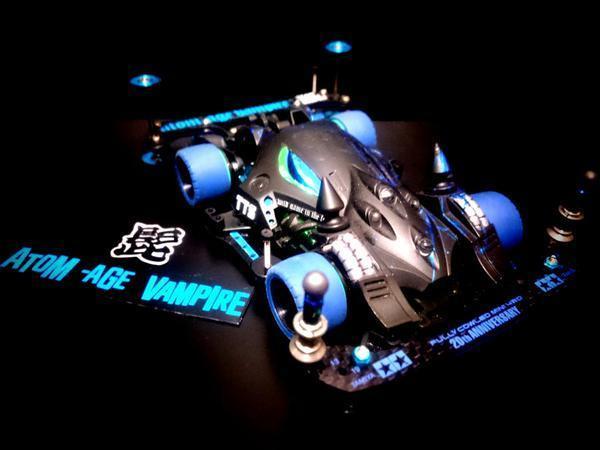 ATOM- AGE VAMPIRE 髭