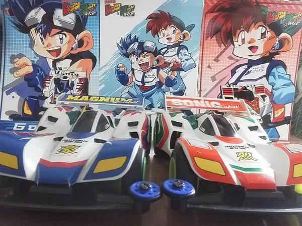 マグナムセイバーとソニックセイバー