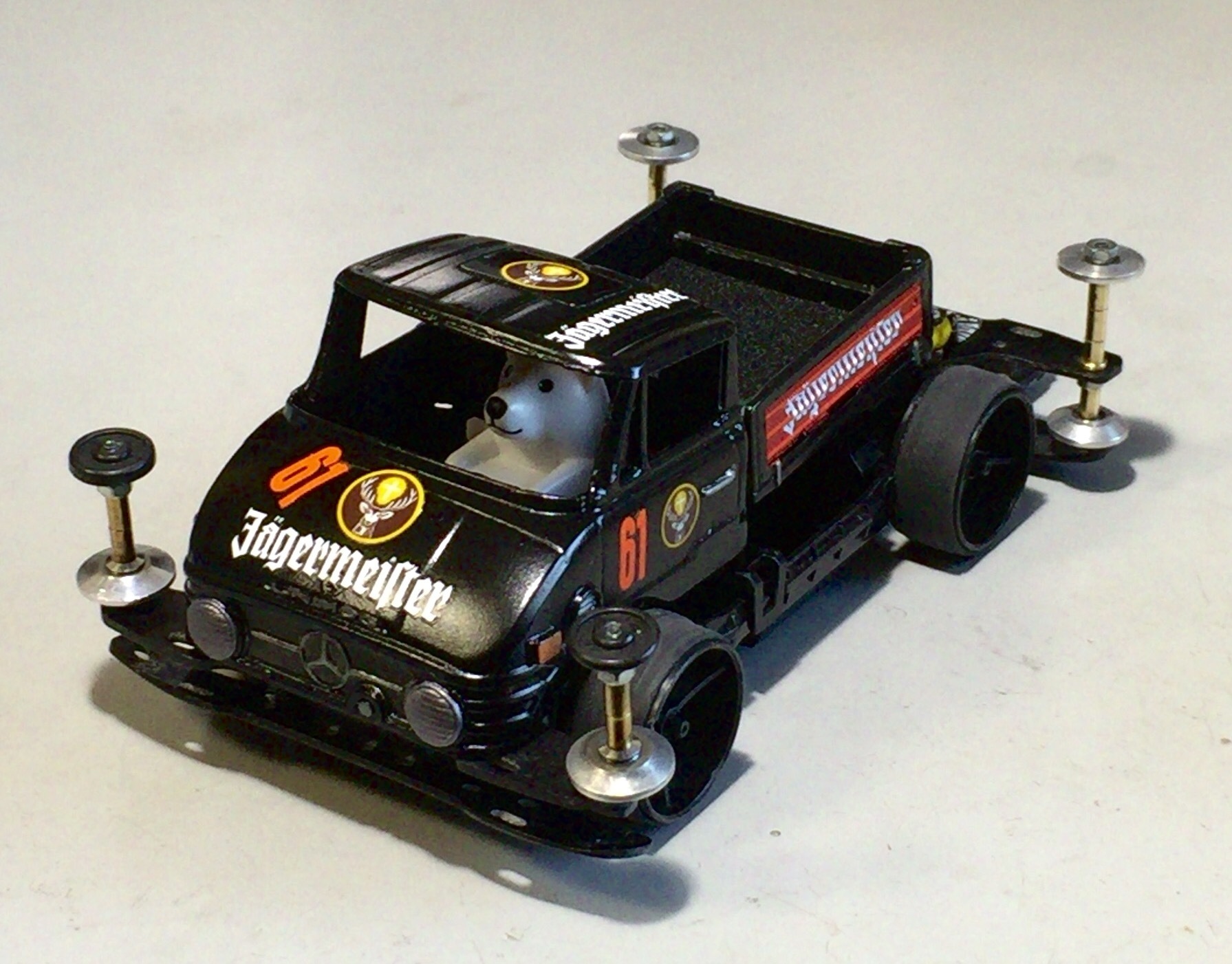 イエーガーマイスターウニモグ