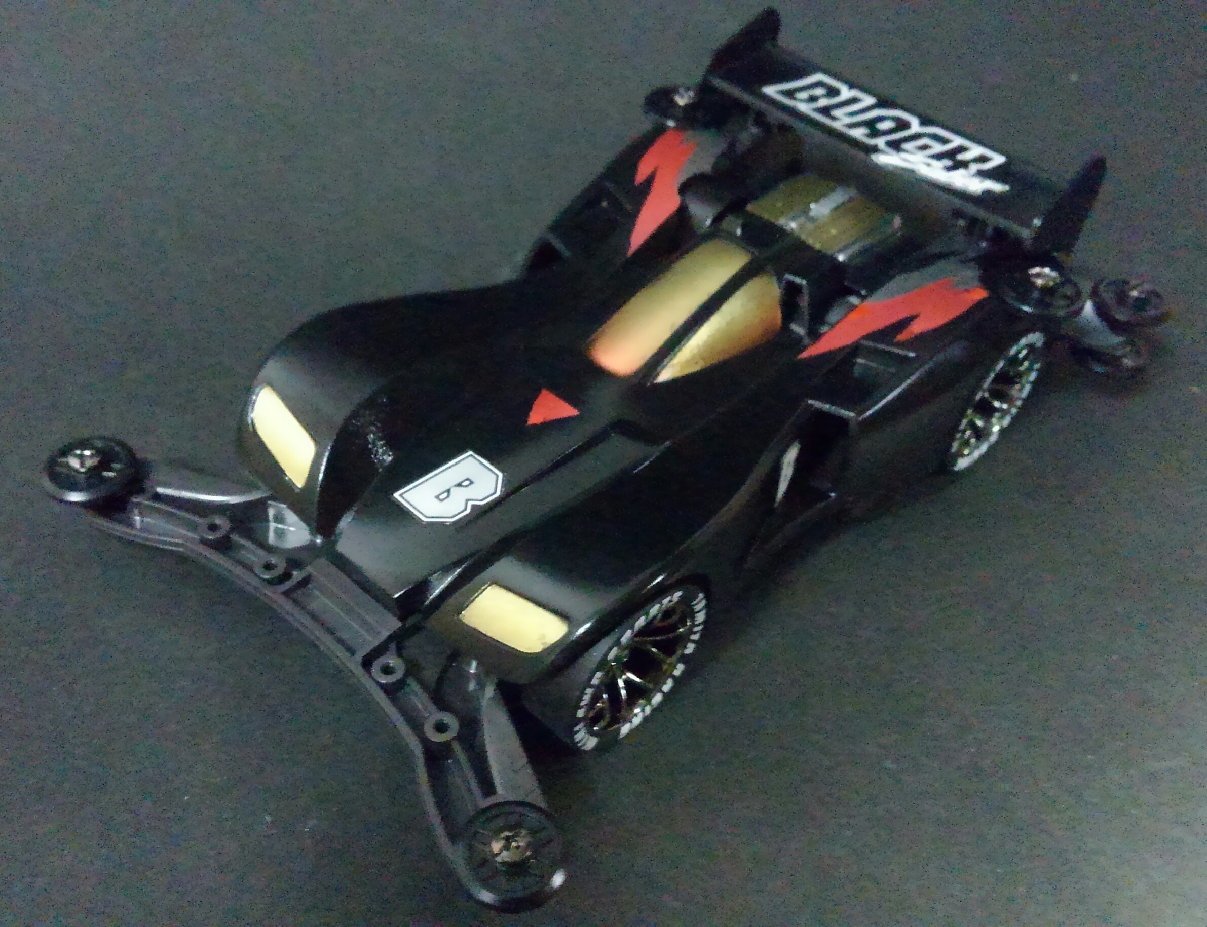 プラモデル　1/32 マグナムセイバー　フルカウルミニ四駆シリーズ No.1 mini4wd】1/32フルカウルミニ四駆シリーズ マグナムセイバーを