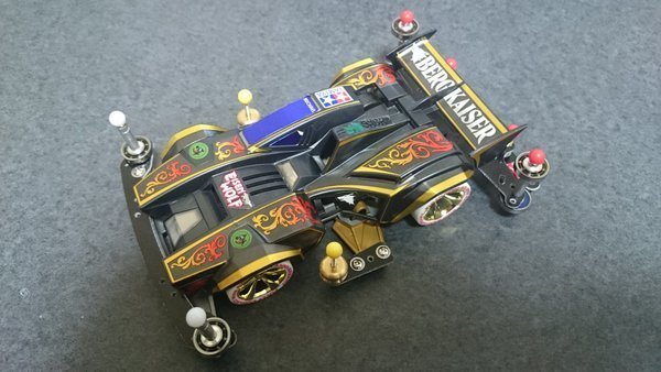 ベルクカイザー フェンリル（クリヤーレッド）未開封•未組立•非売品 ベルクカイザー フェンリル（クリヤーレッド）未開封•未組立