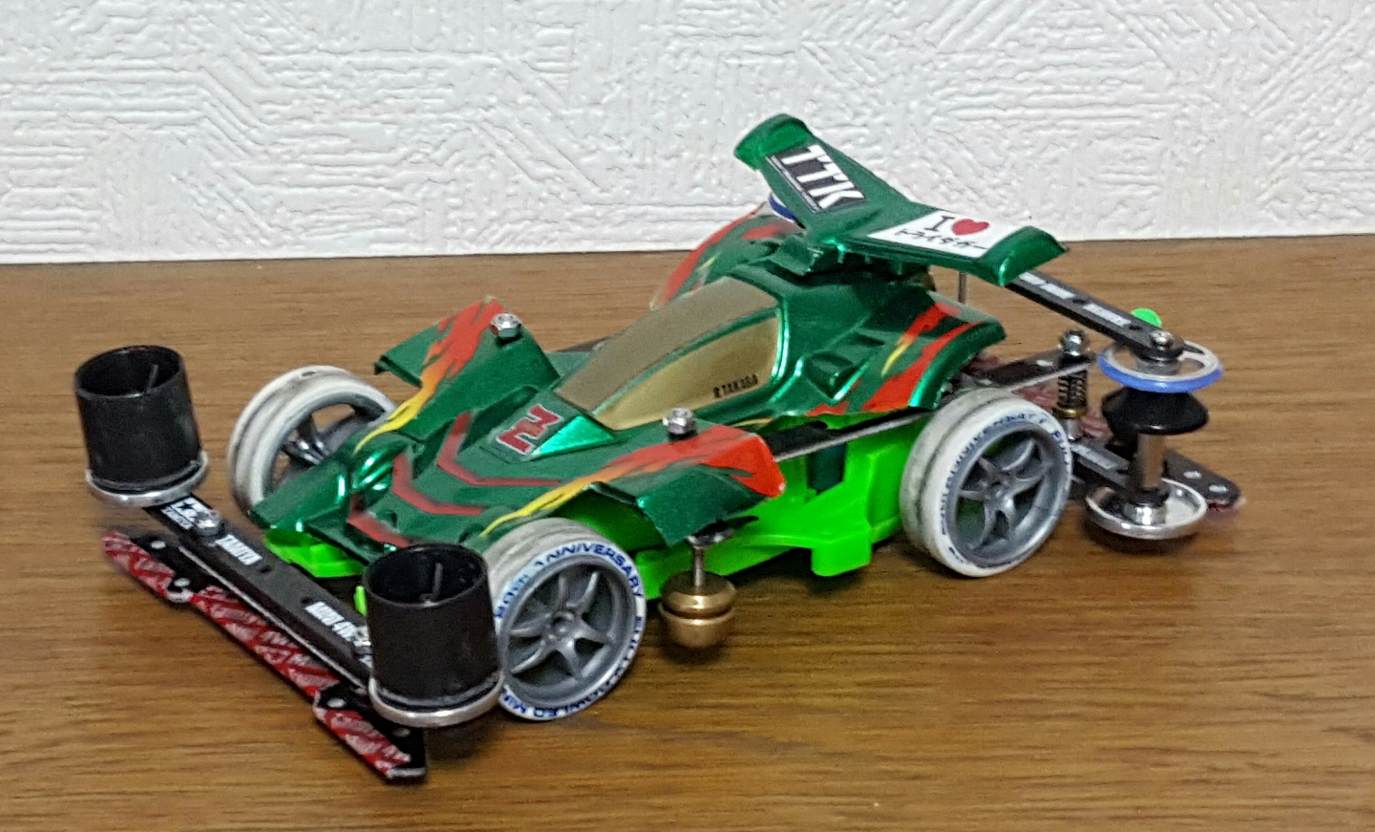 おぐゆのネオトライダガー