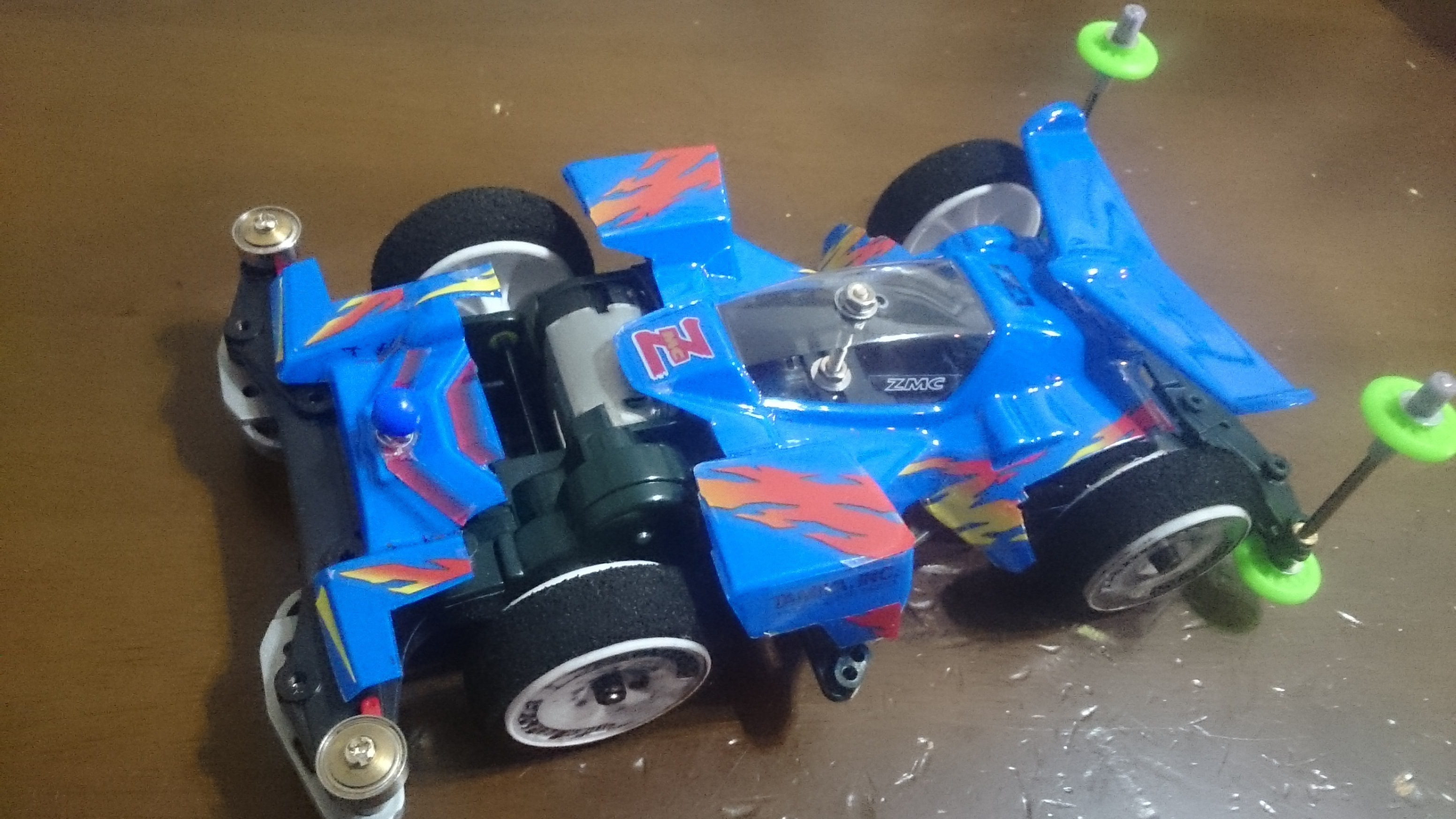 ネオトラポリカ