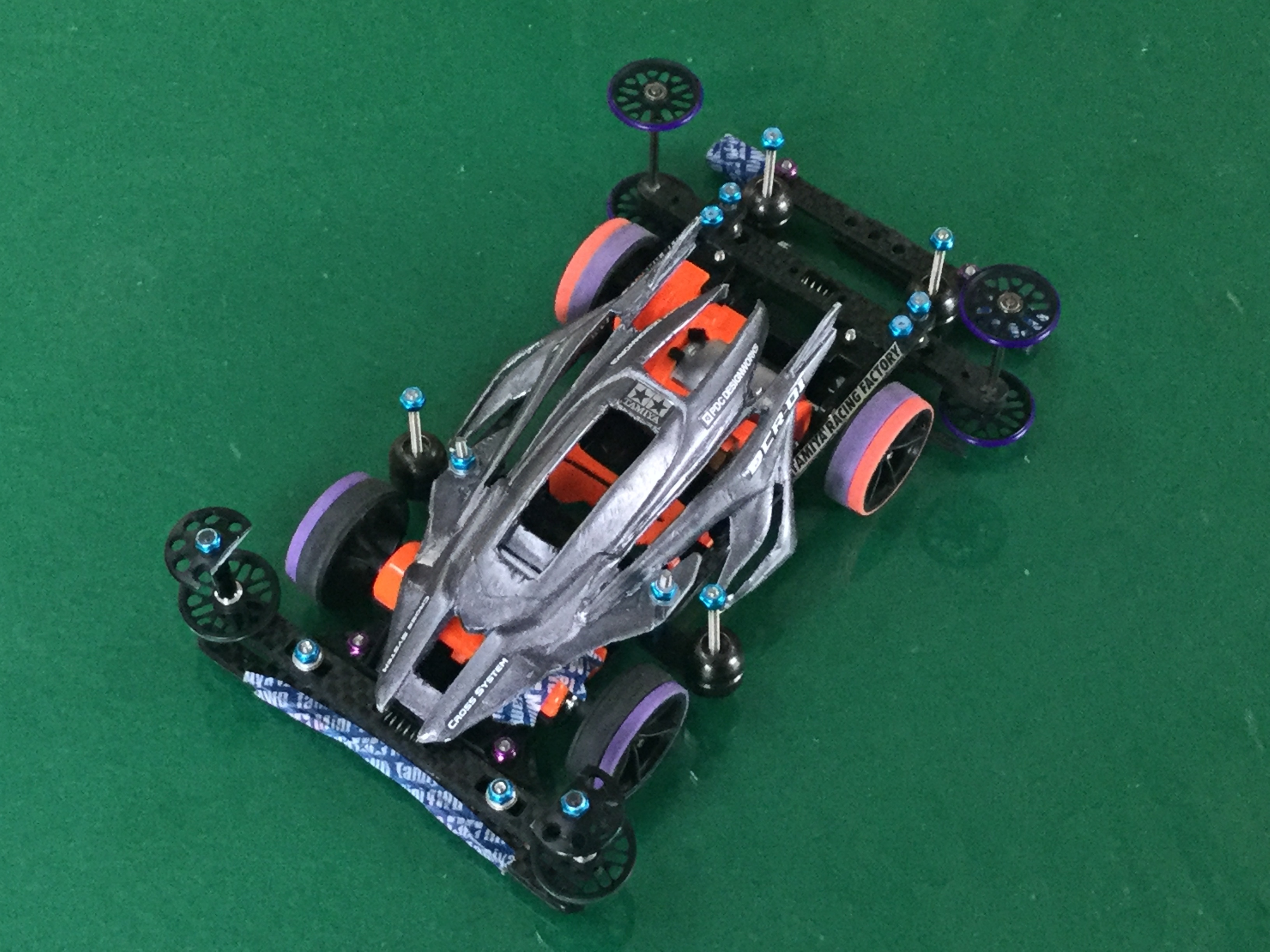 ミニ四駆　2台セット　デクロス01 ／ラウディーブル ミニ四駆 2台セット デクロス01 ／ラウディーブル - メルカリ