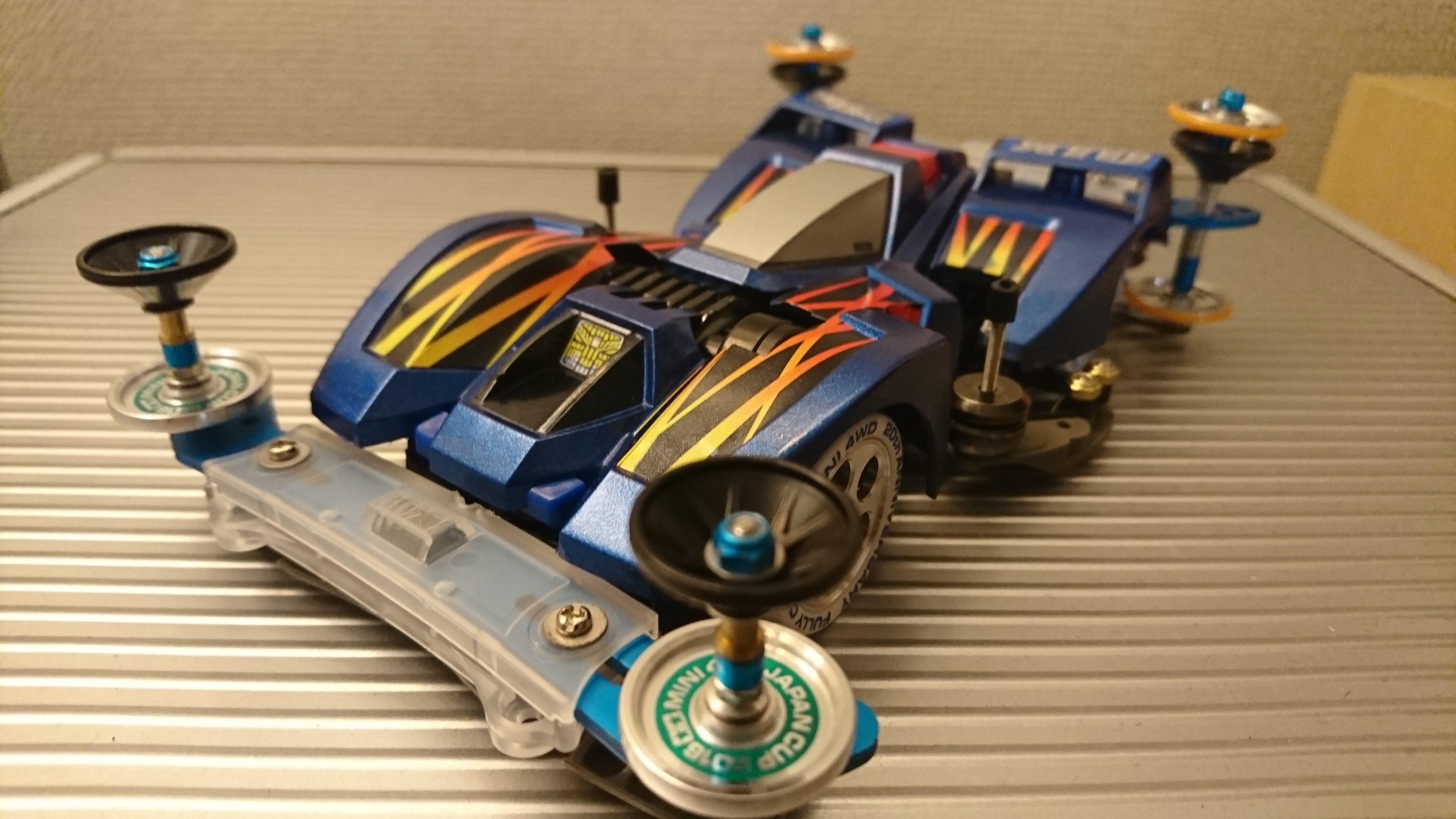 ミニ四駆　大井競馬場　ガンブラスターXTO Amazon | ミニ四駆 ガンブラスターXTO プレミアム FM-Aシャーシ 通販