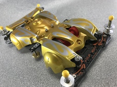 黄金闘衣ブレーダー