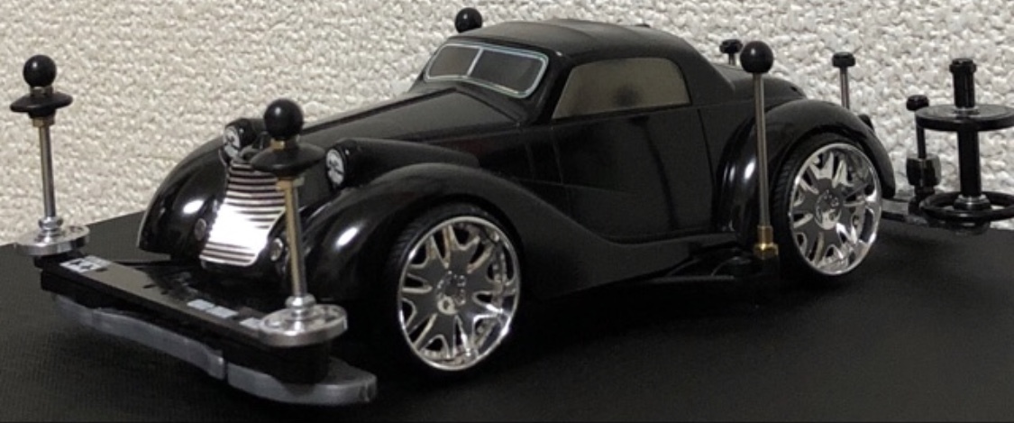 096B037C-2885-44A3-842A-