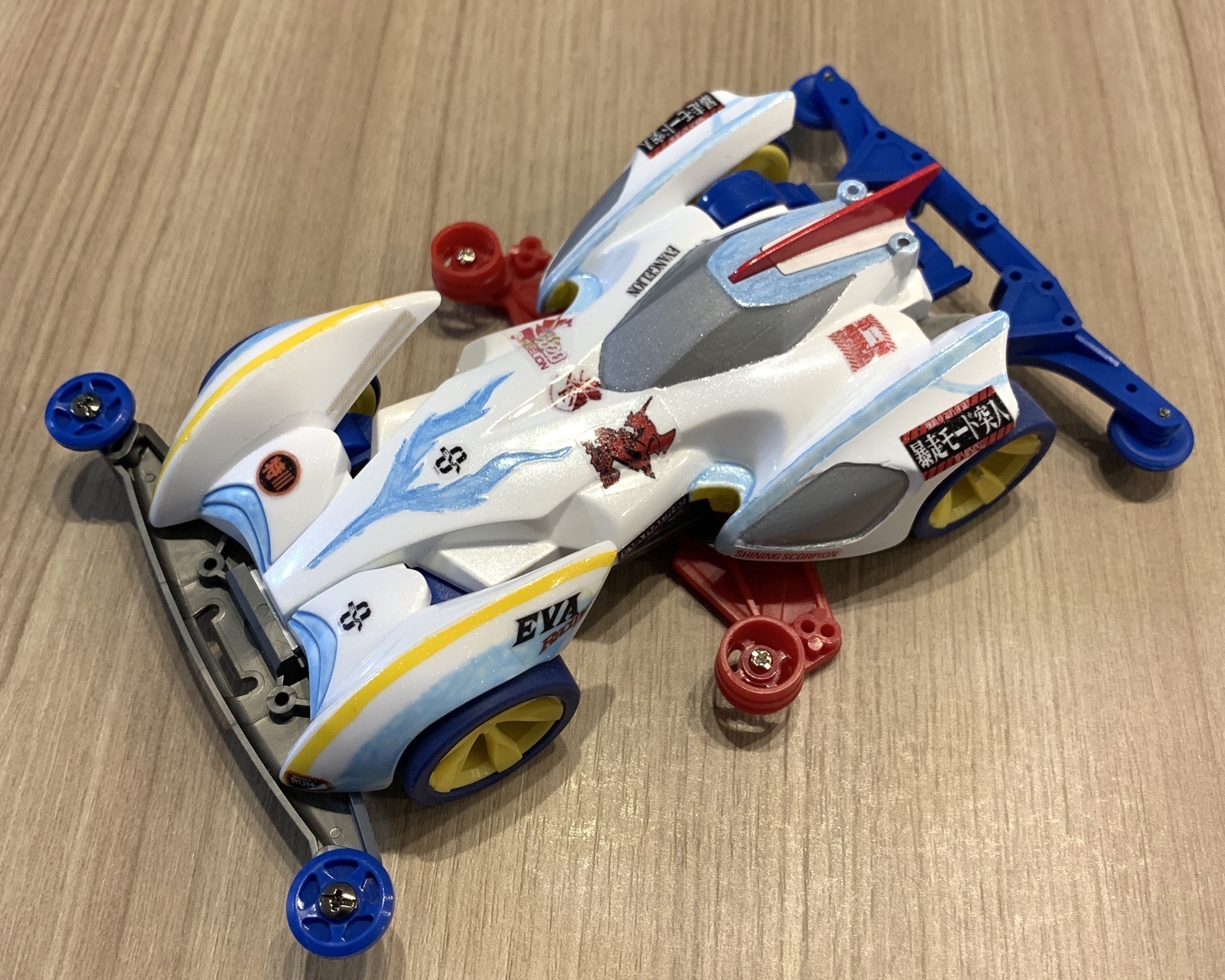ミニ四駆　シャイニングスコーピオンX image.jpg