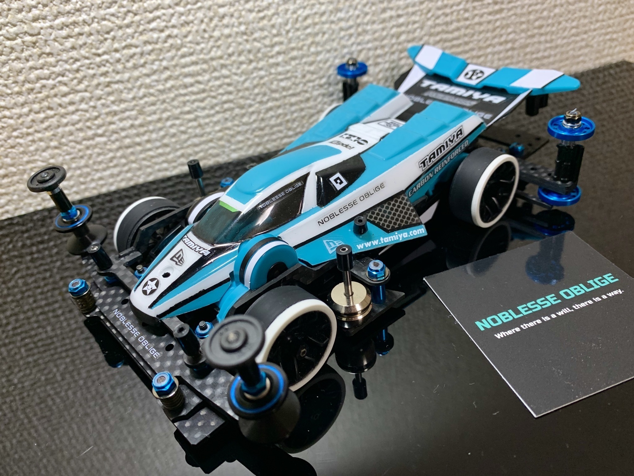 7F21E53F-5F2F-4AF6-8AA9-