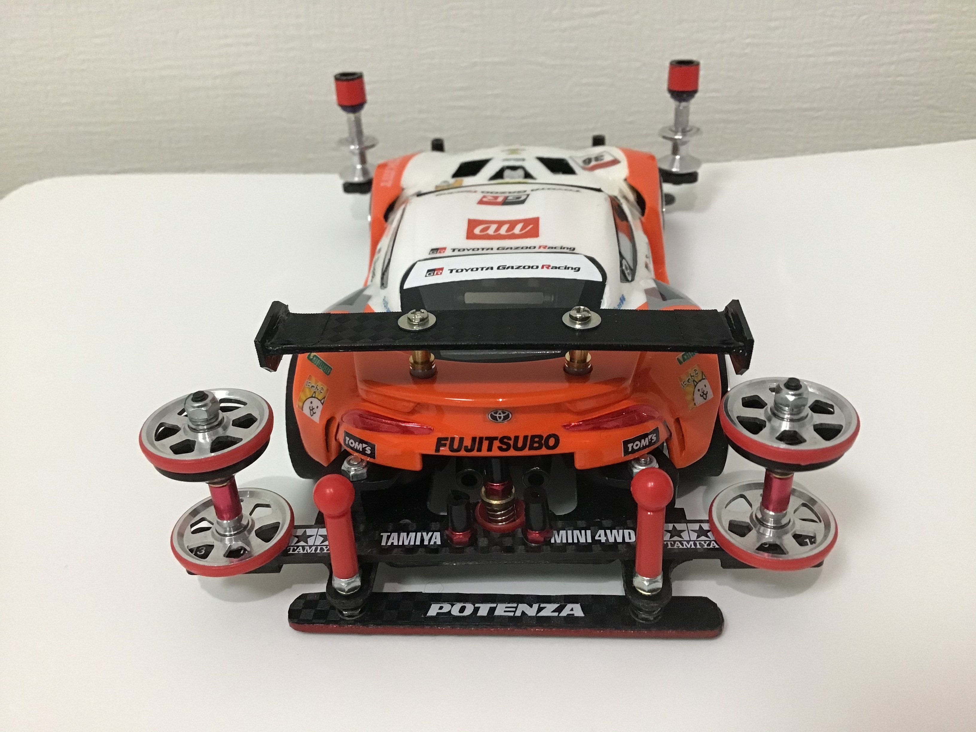 au TOM'S GRスープラ - サブ画像4